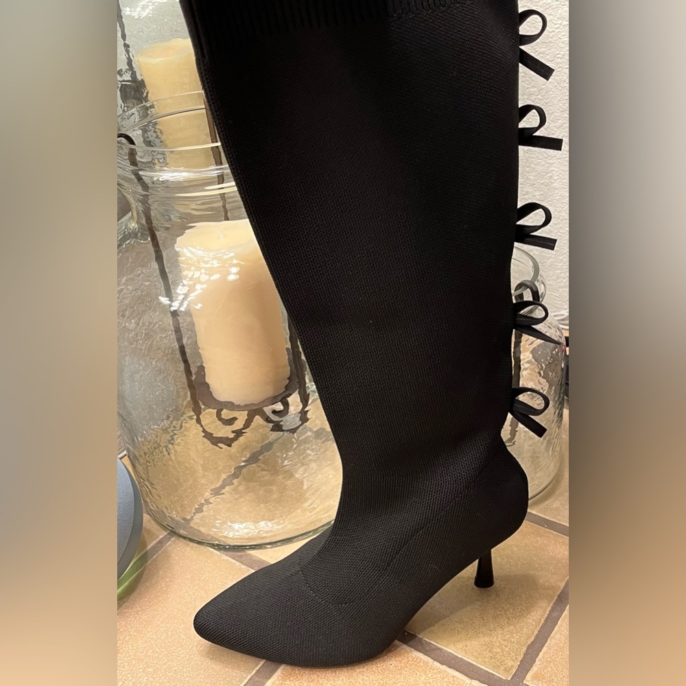 Brand new with tags Torrid size 9 tall black boots